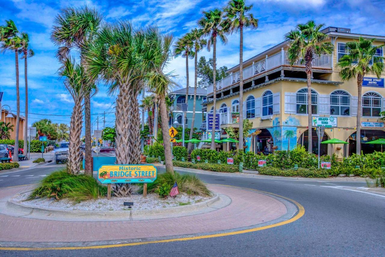Anna Maria Island Runaway Tropical Dream-One Minute Walk To The Beach-Heated Pool Bradenton Beach Exterior photo